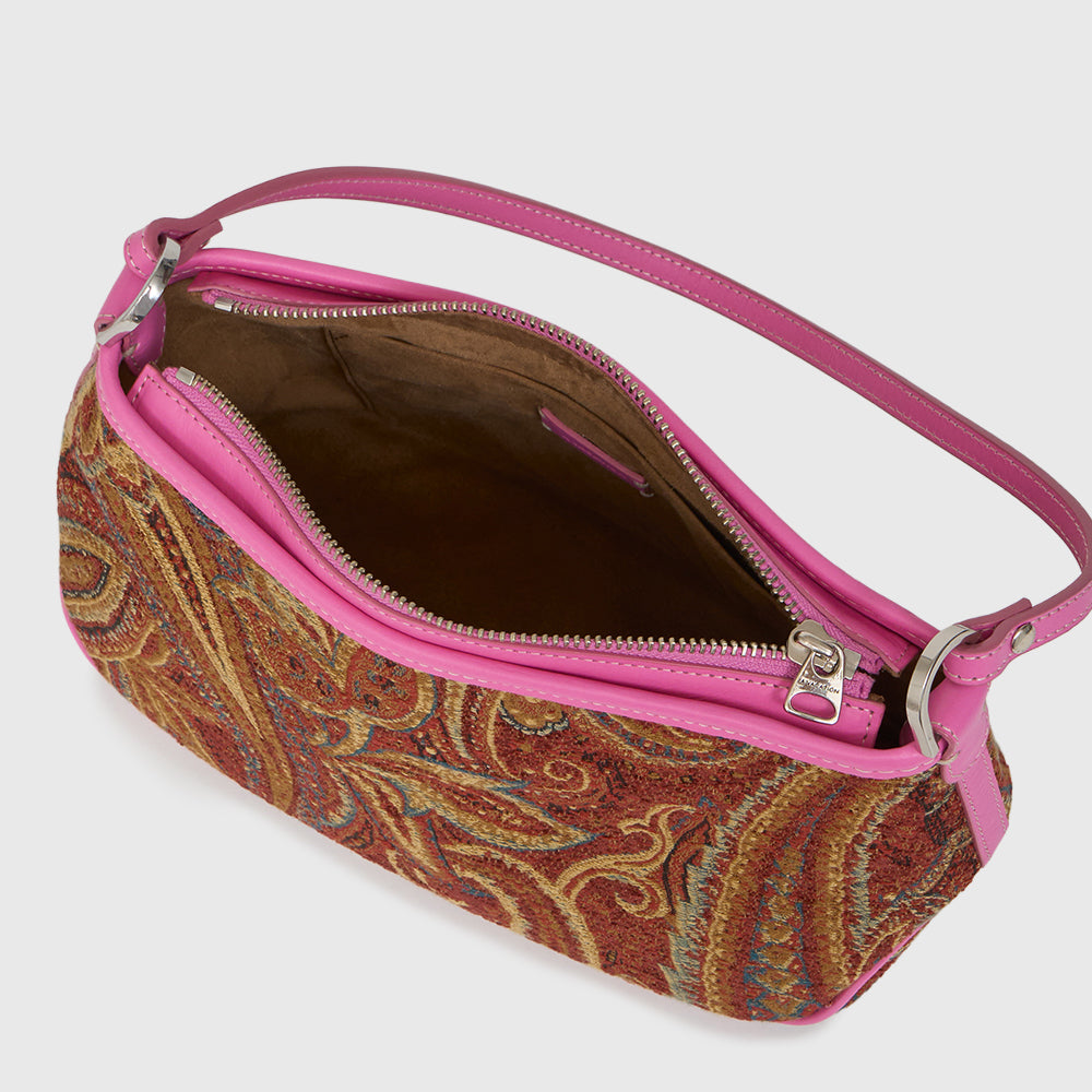 KIT ORANGE PAISLEY – A VACATION